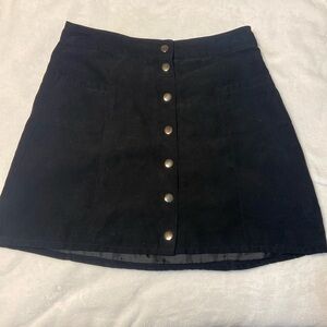 H&M black button down skirt size 8